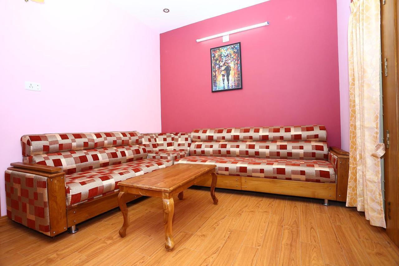 Mmr Grand Inn Ooty Extérieur photo