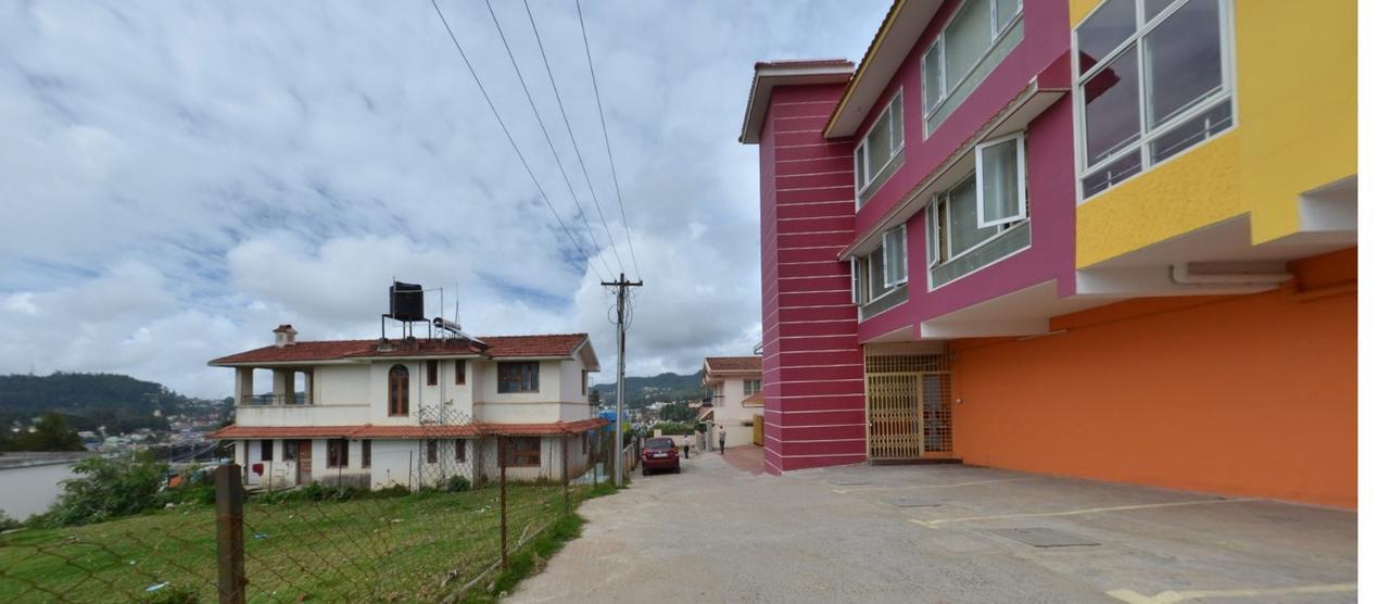 Mmr Grand Inn Ooty Extérieur photo